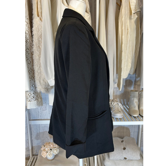 Zenana Women's Size M Black Open Front Classic Sleek Blazer Jacket #0321 - Picture 3 of 13
